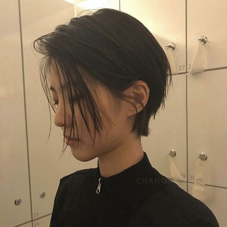 Pin by Ashley Sumpter on I want this ☺️ | Bob hairstyles, Chinese bob  hairstyles, Medium hair styles